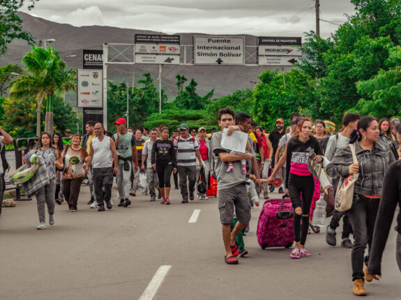 Challenges faced by Ecuador as a transit and host country for Venezuelan migrants